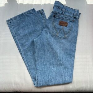 WRANGLER RETRO | Relaxed Boot Jean